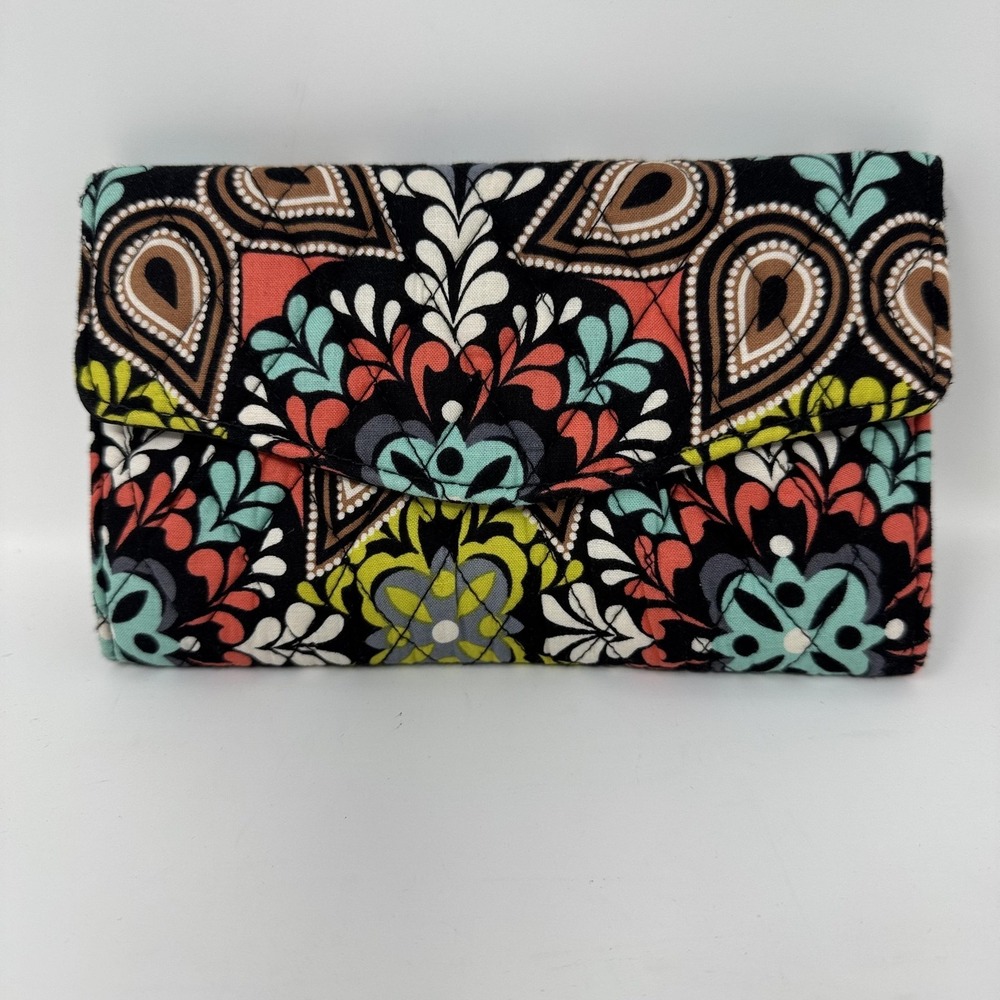 Wallet‎ Womens One Size Multicolor Paisley Quilted Cotton Wristlet Zip Organizer
